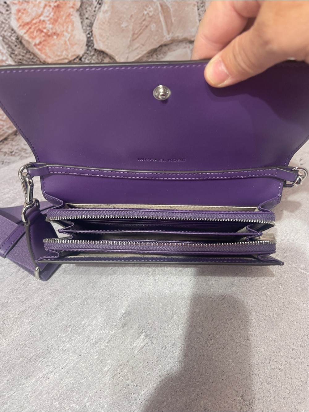 Michael Kors Ombre Logo Large Zip Around Wallet Crossbody Bag Dark Purple - Picture 3 of 8